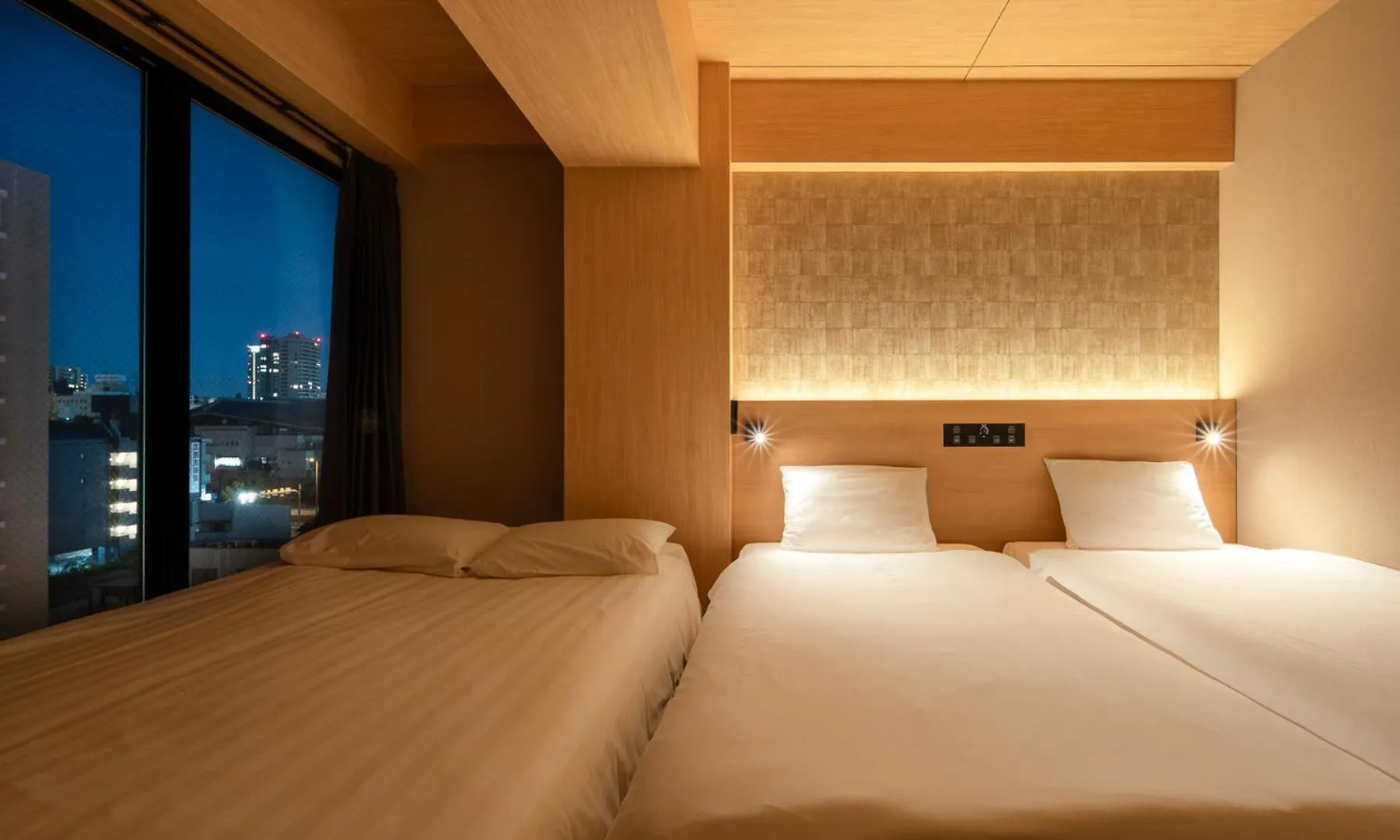 Wellstay Shinsekai Wakyo 오사카 3*,  일본